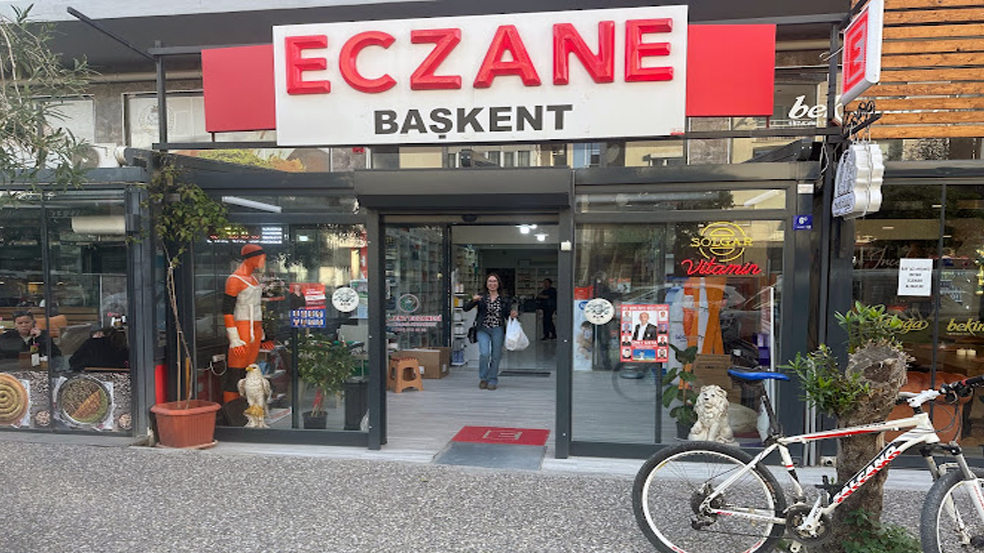 kuşadası eczanesi